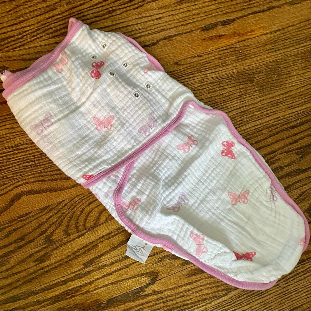 aden + anais muslin snap swaddle